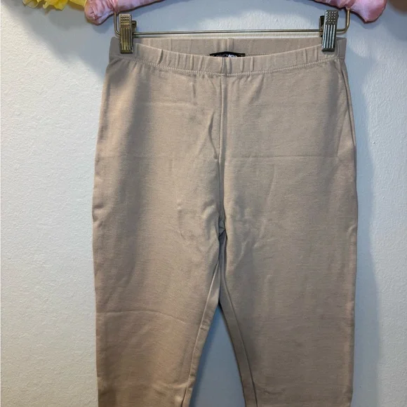 Fashion Nova Beige/Tan Leggings - Picture 3 of 9